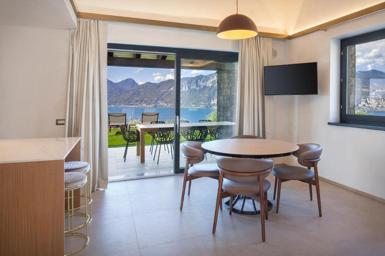Villa Divina - Apt Icona Con Piscina E Vista Lago Кастеллетто-ді-Бренцоне Екстер'єр фото